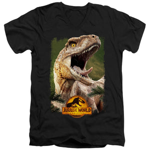 AN OFFCIALLY LICENSED JURASSIC WORLD RAPTOR BEAUTY SHOT MEN'S V-NECK T-SHIRT BLACK