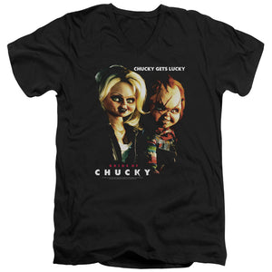 AN OFFCIALLY LICENSED BRIDE OF CHUCKY CHUCKY GETS LUCKY MEN'S V-NECK T-SHIRT BLACK