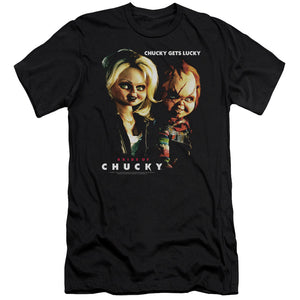 AN OFFCIALLY LICENSED BRIDE OF CHUCKY CHUCKY GETS LUCKY MEN'S PREMIUM SLIM FIT T-SHIRT BLACK
