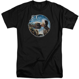 AN OFFCIALLY LICENSED ET GERTIE KISSES MEN'S TALL FIT T-SHIRT BLACK