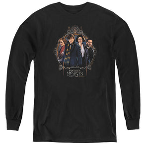 AN OFFCIALLY LICENSED FANTASTIC BEASTS GROUP PORTRAIT YOUTH LONG SLEEVE T-SHIRT BLACK