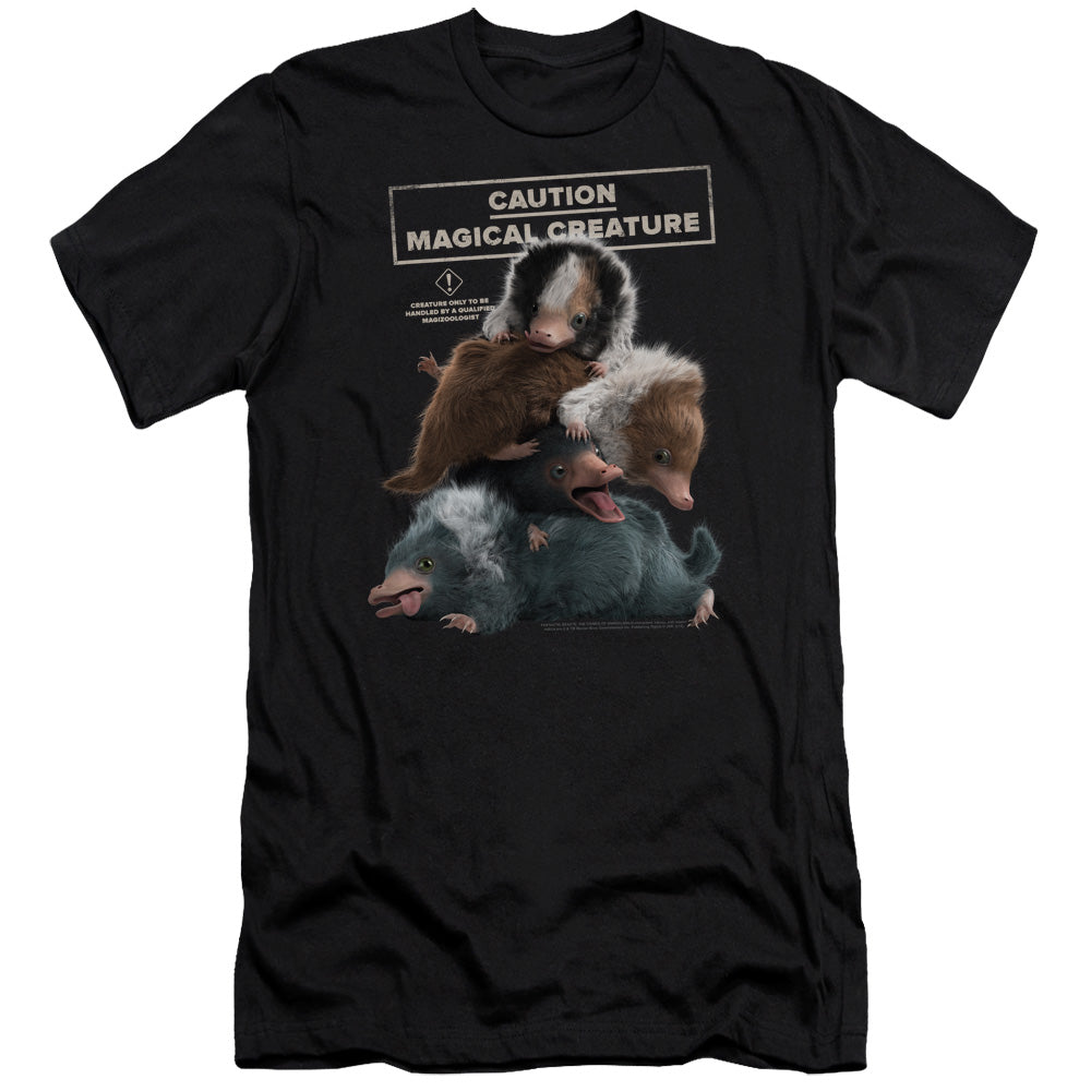 AN OFFCIALLY LICENSED FANTASTIC BEASTS 2 CUDDLE PUDDLE MEN'S PREMIUM SLIM FIT T-SHIRT BLACK