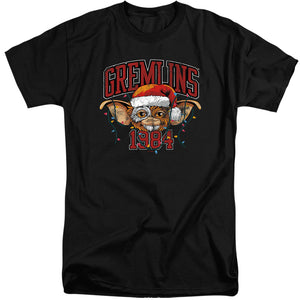 AN OFFCIALLY LICENSED GREMLINS VARSITY CHRISTMAS MEN'S TALL FIT T-SHIRT BLACK