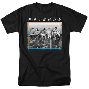 AN OFFCIALLY LICENSED FRIENDS LUNCH BREAK MEN'S REGULAR FIT T-SHIRT BLACK