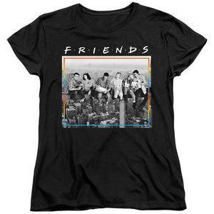 AN OFFCIALLY LICENSED FRIENDS LUNCH BREAK WOMEN'S REGULAR FIT T-SHIRT BLACK